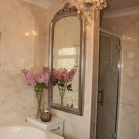 Woodview Frühstückspension 5*